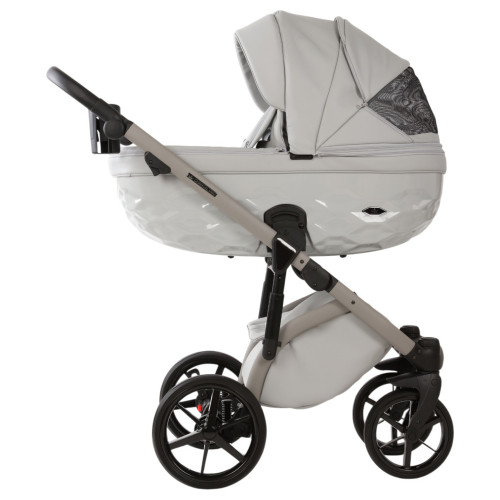 Коляска Adamex Chantal Pro Natura 2 в 1 - CN-9-MOON
