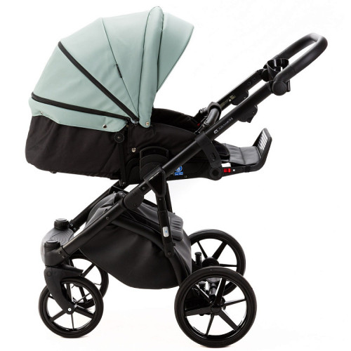 Детская коляска Adamex Nola Deluxe 3 в 1 N-SD103 (СЕРО-ЗЕЛ. КОЖА + ЧЕРН.КОЖА)