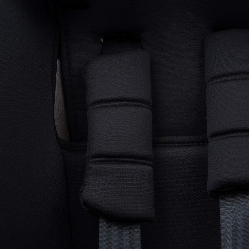 Автокресло Indigo Winner Isofix YB706B черный матовый