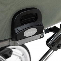 Детская коляска Roan Bass Next Classic d14 2.0 3 в 1 с автокреслом Pituso Baesa Pro Black BSNC/92/2 Sage Green/Black/руч.Black