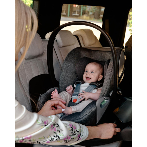 Коляска 3 в 1 Cybex Priam IV Rosegold complete и автокресло Cloud T i-Size Mirage Grey Plus Cozy Beige