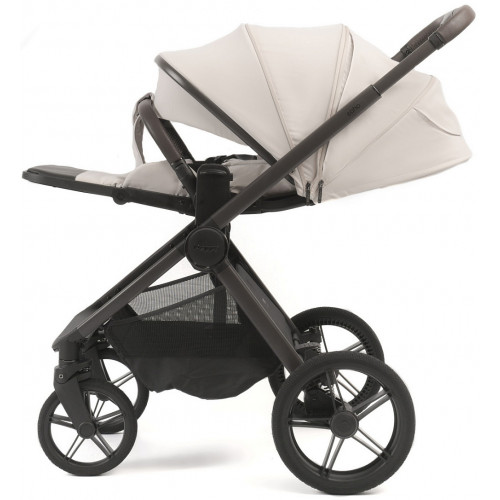 Детская коляска Peppy Soho 3 в 1 с автокреслом First Taupe (бежевый), рама серо-бежевый