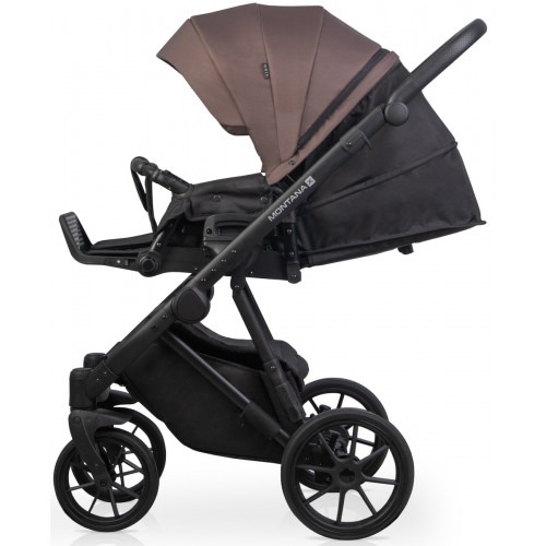 Детская коляска Riko Basic Montana Plus X 3 в 1 44 Brown (коричневый)