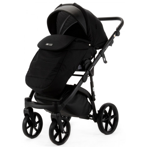 Детская коляска Adamex Nola Natura 3 в 1 N-11-CARBON (ЧЕРН + ЧЕРН. КОЖА)