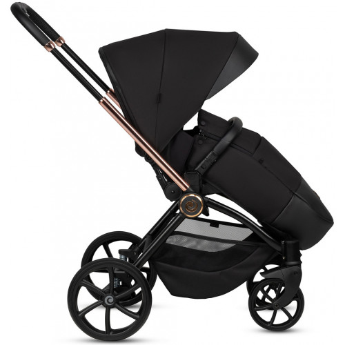 Детская коляска Tutis Gio Plus 3 в 1 с автокреслом Beno Black 1552135 Nero