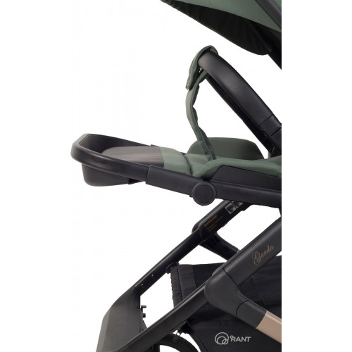 Детская коляска Rant Garda 4 в 1 с автокреслом Miro Black и базой Olive