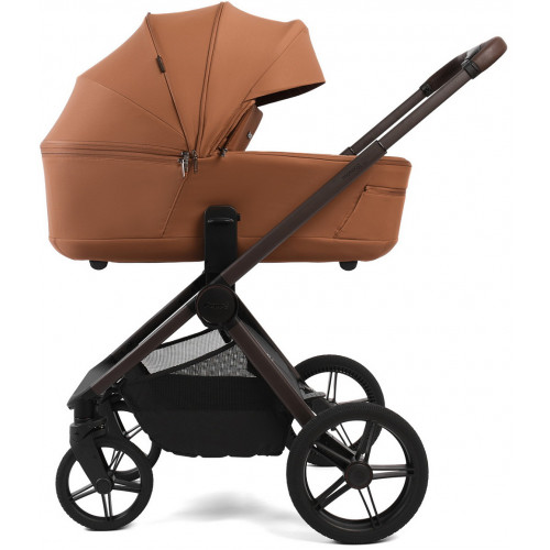 Детская коляска Peppy Monaco Thermo 4 в 1 с автокреслом Verona Beige и базой Biscuit (бисквит), рама серо-коричневая