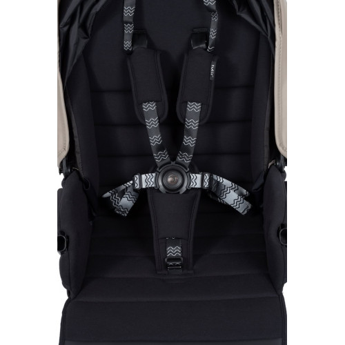 Детская коляска Tutis Uno 6 Plus Leather collection 4 в 1 с автокреслом Elo Lux EduSky Black и базой 1602151 Latte