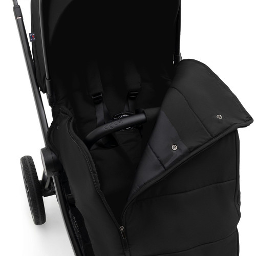 Коляска Agex Prima Pro 4 в 1 с автокреслом i-Safe S Black и базой APP626 Black (Черный)