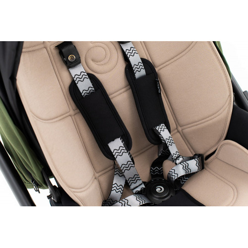 Детская коляска Tutis Viva 6 Plus Essential 4 в 1 с автокреслом Beno Black и базой 1612050 Pine
