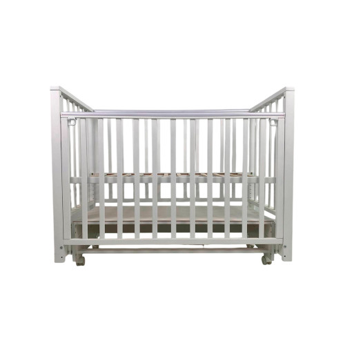 Детская кроватка Sweet Baby с маятником Vittoria Pro белая